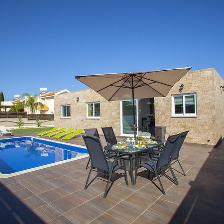 Protaras Villa Hollywood Екстер'єр фото