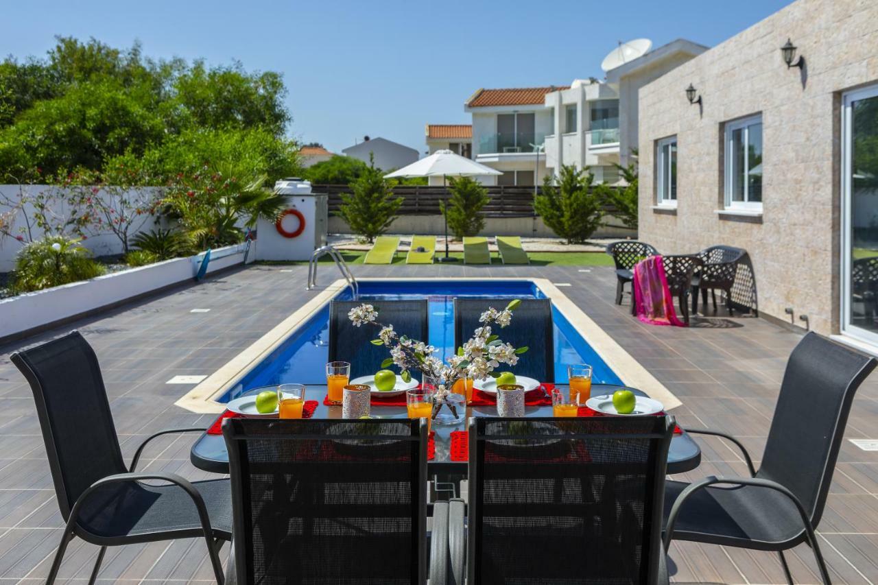 Protaras Villa Hollywood Екстер'єр фото