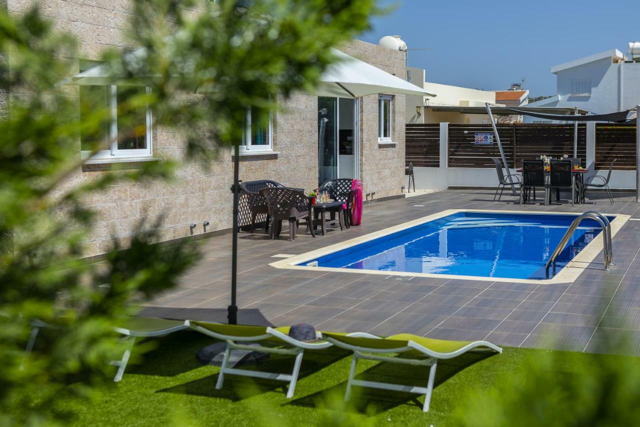 Protaras Villa Hollywood Екстер'єр фото