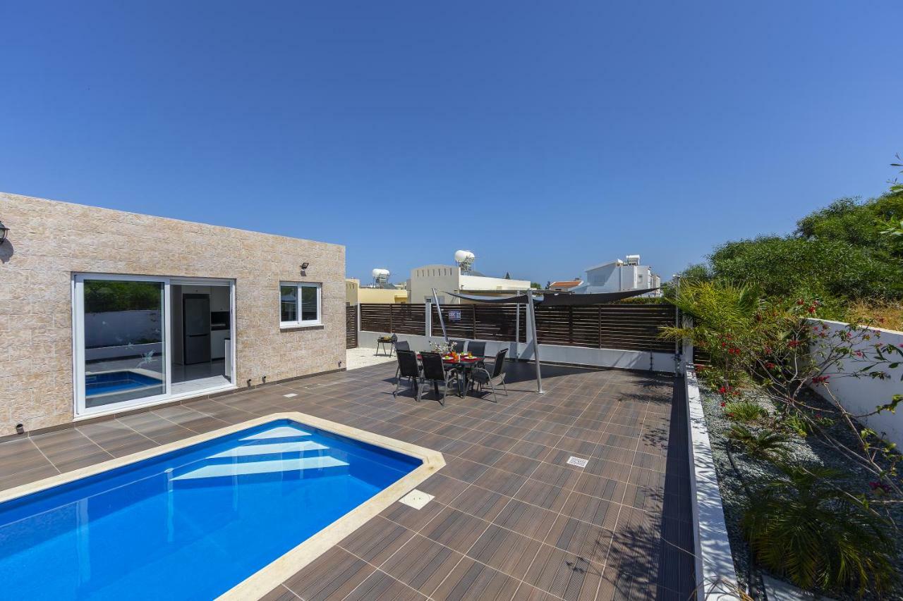 Protaras Villa Hollywood Екстер'єр фото