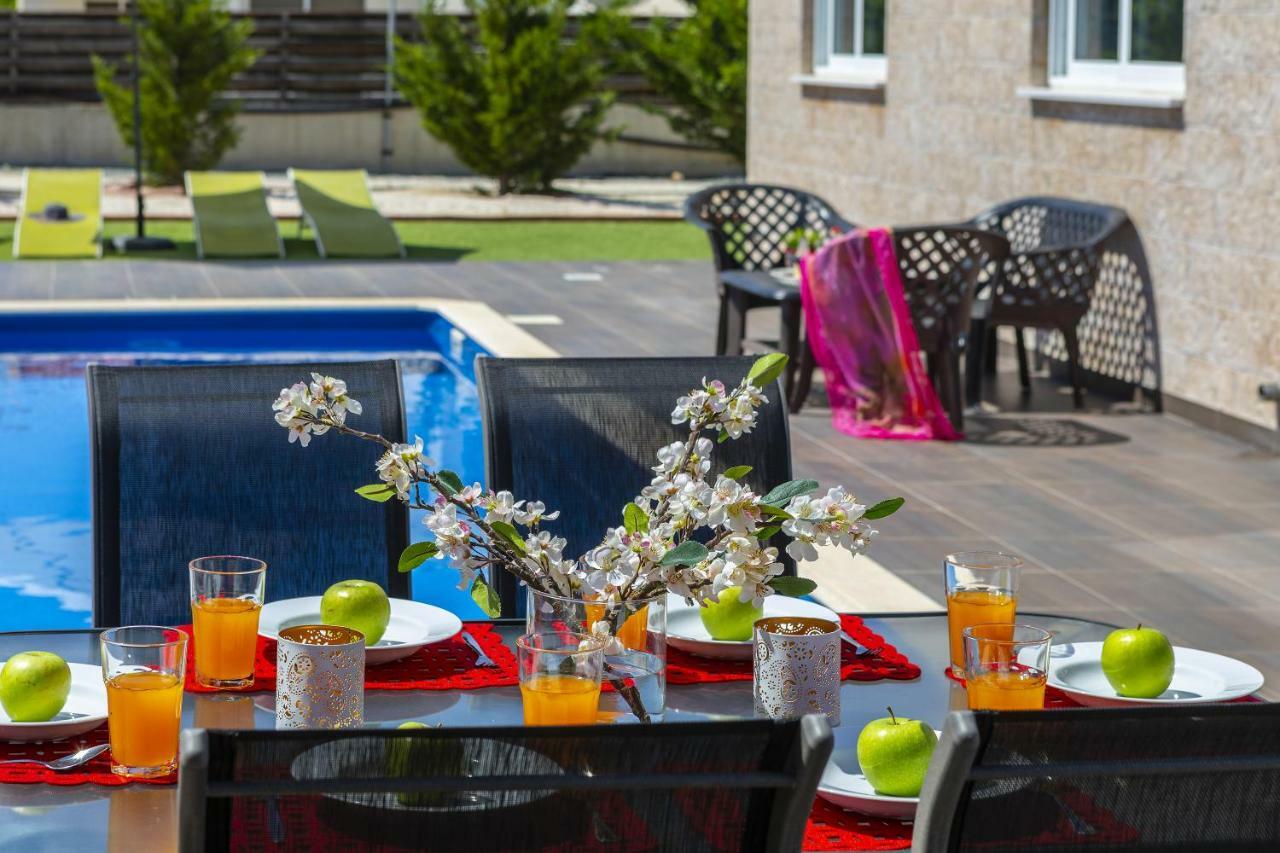 Protaras Villa Hollywood Екстер'єр фото