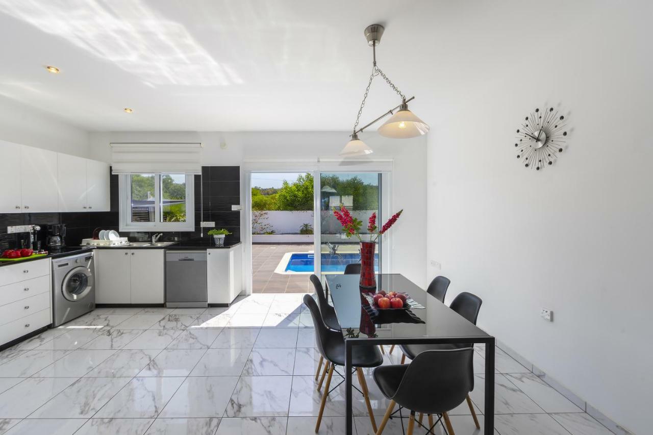 Protaras Villa Hollywood Екстер'єр фото